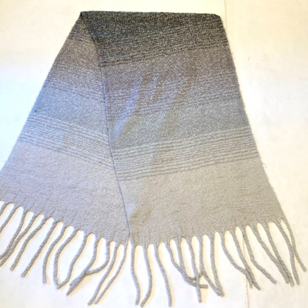 MerSea Oversized Gray Ombré Blanket Scarf Wrap One Size Fringe Cozy Warm…